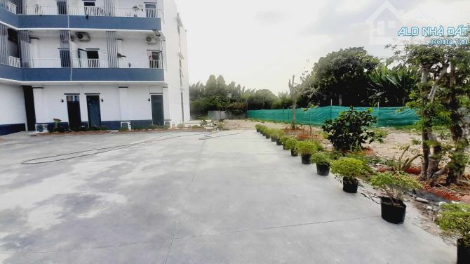 BÁN CHDV DOANH THU CỐ ĐỊNH 3TỶ/NĂM - HỢP ĐỒNG 5 NĂM , 4 TẦNG, 80 CHDV  VIEW MẶT SÔNG - 11