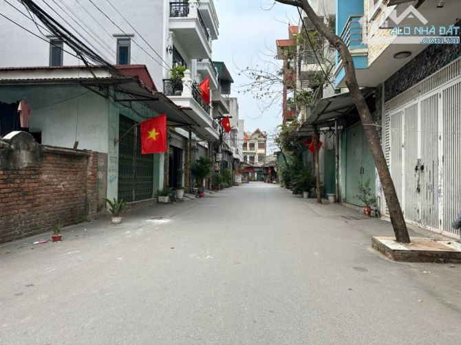 ‼️‼️ MỘT LÔ DUY NHẤT GIÁ 1 TỶ XX ĐẠI HỌC  ♻️ PHÙ KHÊ - TỪ SƠN - BẮC NINH  🔷 Dt : 50m Mt : - 1