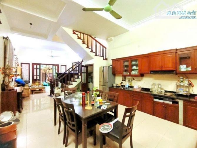 Bán NR: Nam Dư, Hoàng Mai:110m2,4 T, chỉ 9.6 Tỷ, giá cực tốt - 1