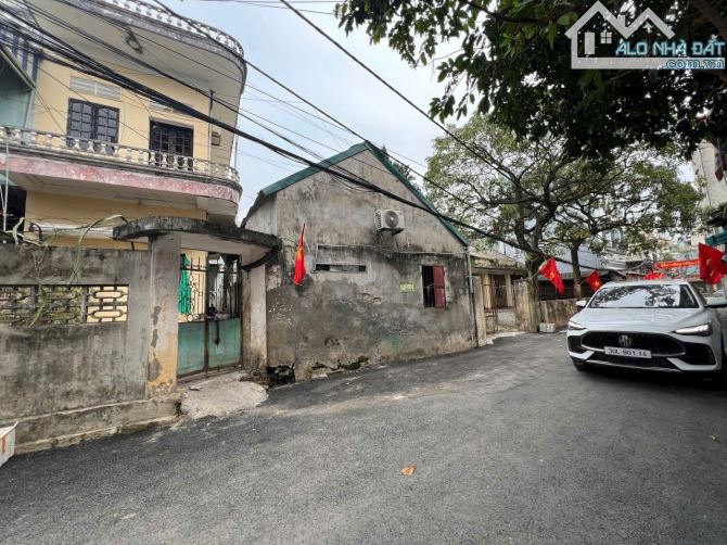 Bán đất tặng nhà 2 tầng thị trấn chúc sơn - 1