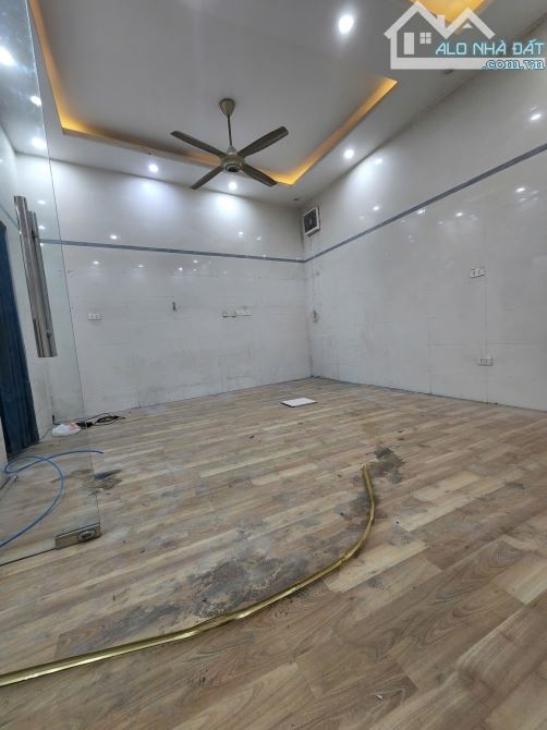 Bán nhà Nguyễn Trãi-Thanh Xuân-Ngõ rộng-Tương lai mặt đường lớn-75m2-4 Tầng-MT4.6m-14.2 tỷ - 1