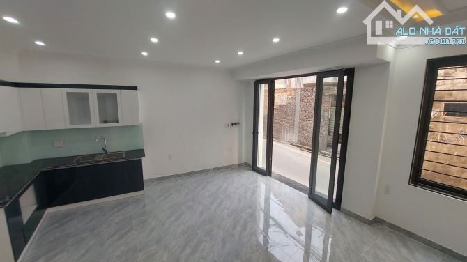 Bán gấp nhà Miếu Hai Xã, Dư Hàng Kênh, Lê Chân, 3,65 tỷ, 41m2, 4,5 tầng. - 1