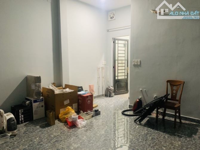 Bán gấp nhà 3 tầng, 5x15m Nguyễn Văn Công P.3 Gò Vấp, Chỉ 93tr/m2 Đối diện Bệnh viên 175 - 1