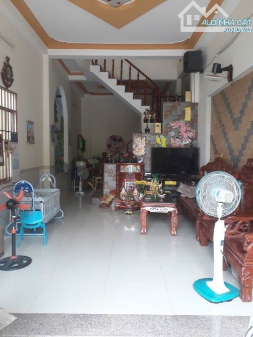 nhà 1 trệt 1 lầu và 5 phòng trọ 141m2 4ty150TL  p.Tân Đông Hiệp Tp Dĩ An - 1