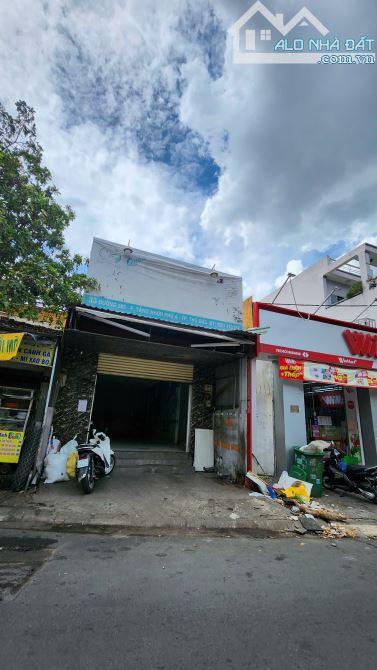 Bán nhà 35 đường 385 TNPA, ngay bệnh viện Quận 9 - 1