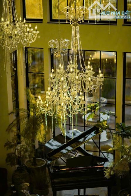 BIỆT THỰ ĐẲNG CẤP 1000M2 SÀN VỚI 9PN, HỒ BƠI, XÔNG HƠI, GIẢI TRÍ VIEW CAO TRÊN ĐỒI 88 TỶ - 1