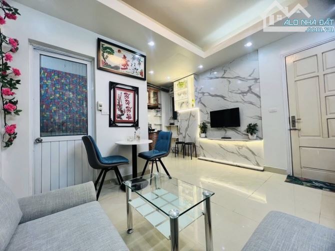 SIÊU ĐẸP TRẦN THÁI TÔNG, 50M2, 6T, 9.8TỶ, LÔ GÓC, 7P RỘNG, KINH DOANH, Ô TÔ - 1