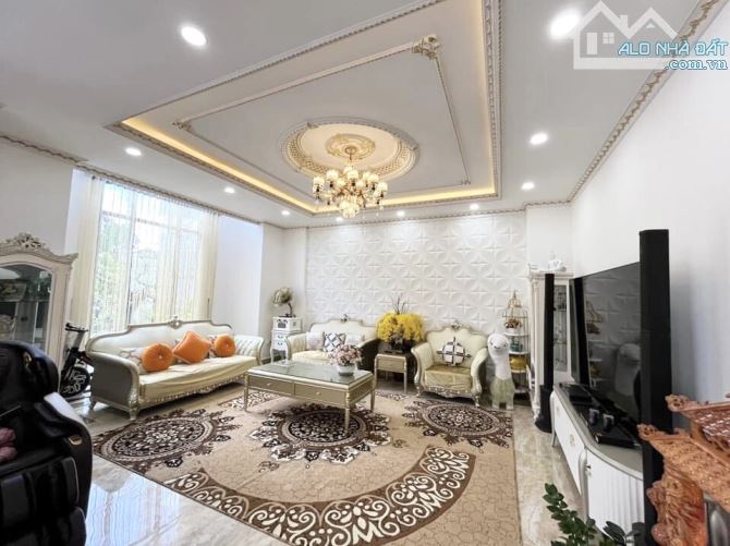 VILLA XỊN TOP ĐÀ LẠT ĐẦY ĐỦ TIỆN NGHI CAO CẤP GIÁ 32 TỶ - 1