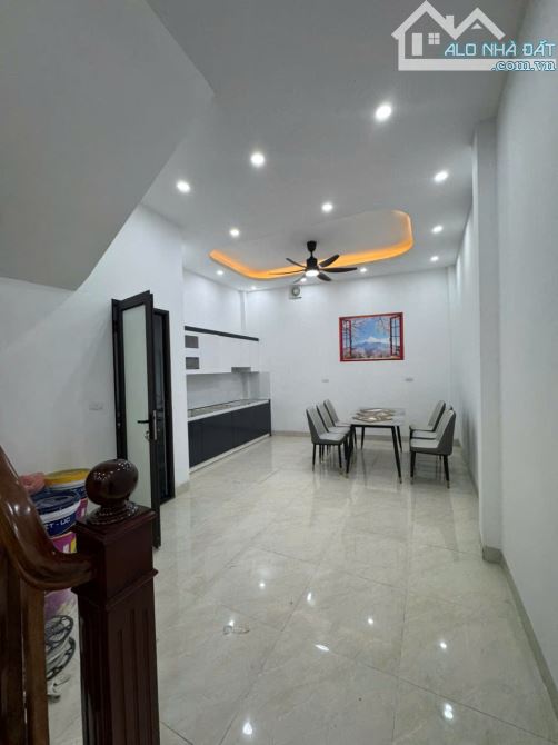 Cổ Điển A - Tứ Hiệp - Thanh Trì. DT: 42m, nhà 4 tầng, giá 5.9 tỷ, gần ôtô, gần TĐC Tứ Hiệp - 1