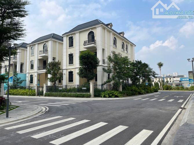 Thông tin chuyển nhượng song lập đơn lập shophouse dự án Starlake - 1