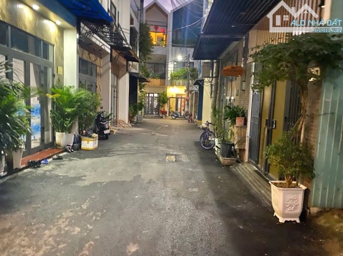 💥💥💥CHỈ 4 TỶ MÀ ĐÃ CÓ 3 TẦNG NGAY MẸ NHU NHÀ MỚI XÁCH VALI VÀO Ở - 1