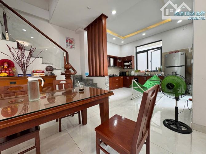 NHÀ VIP - LÊ THỊ HOA P. BÌNH CHIỂU TP.THỦ ĐỨC - 1