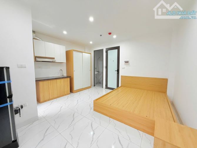 Siêu phẩm CCMN Triều Khúc đường ô tô 72m2 8 tầng thang máy 14pkk dòng tiền 1 tỷ - 1