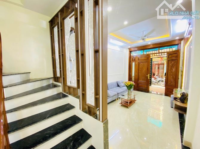 BÁN NHÀ NGUYỄN AN NINH – NỘI THẤT 5 SAO – 5 TẦNG ĐẸP LUNG LINH GIÁ 8.8 TỶ - 1