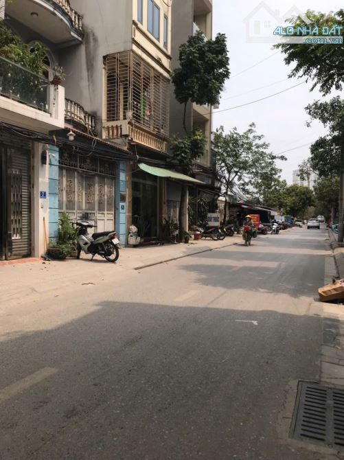 BÁN GẤP 118m*MT5.5m ĐẤT NGŨ HIỆP-THANH TRÌ ÔTÔ TRÁNH KINH DOANH CHỈ 14.8 TỶ - 2