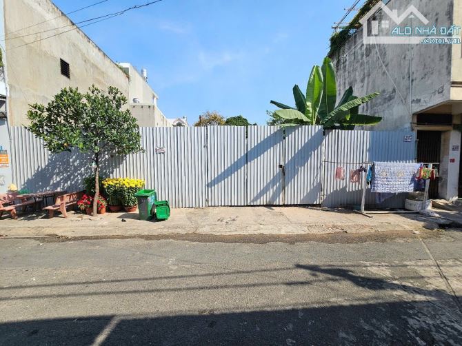 Đất đẹp 68m gần chợ Dĩ An 2 và khu hành chính Tp Dĩ An - 2