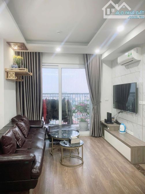 Cần bán căn hộ chung cư Riveside Garden 349 Vũ Tông Phan Quận Thanh Xuân, DT 70m2, 2PN,2VS - 2