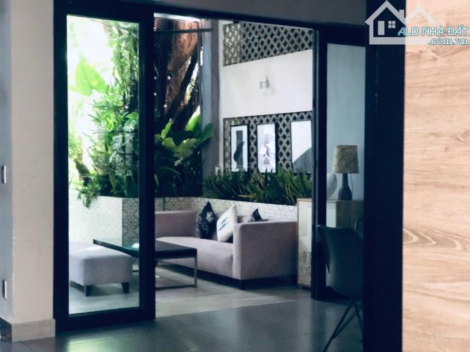 Biệt Thự Vip khu dân cư Dương Thi Giang, DT 8x25m, giá chỉ 14,8 tỷ - 2
