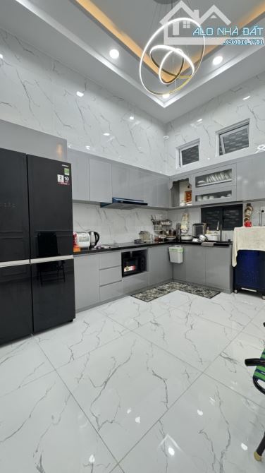 HXT - KHU VIP ÂU DƯƠNG LÂN - 82M2 - 5,4X16M - 5 TẦNG BTCT - 11.2 TỶ - 2