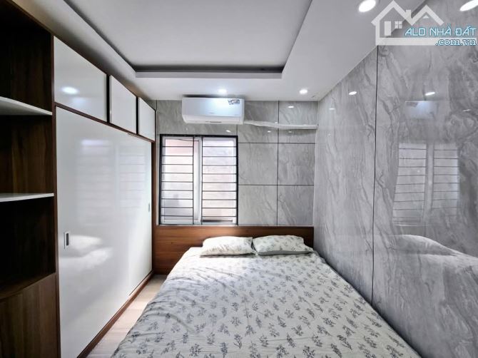 📌📌📌Làm việc trực tiếp!!!cần bán ngôi nhà 3 tầng mặt tiền Hoàng Hoa Thám phong thủy tốt - 2