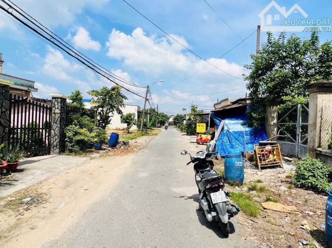 cần bán gấp 174m2- giá chỉ 1 tỷ 500 - thị trấn củ chi - giá đầu tư - 2