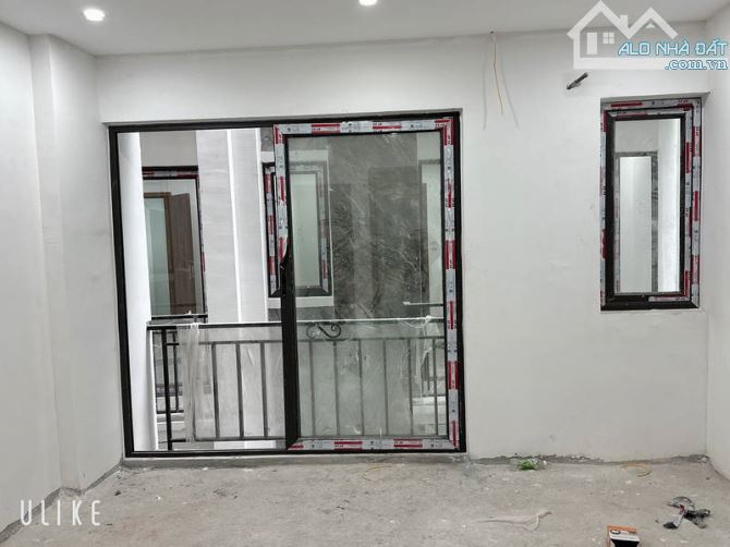 🏤NHÀ XÂY 5 TẦNG MỚI ĐẸP - DT 33M - 5,7 TỶ - NGỌC THỤY - LONG BIÊN - THOÁNG MÁT - NGÕ NÔNG - 2