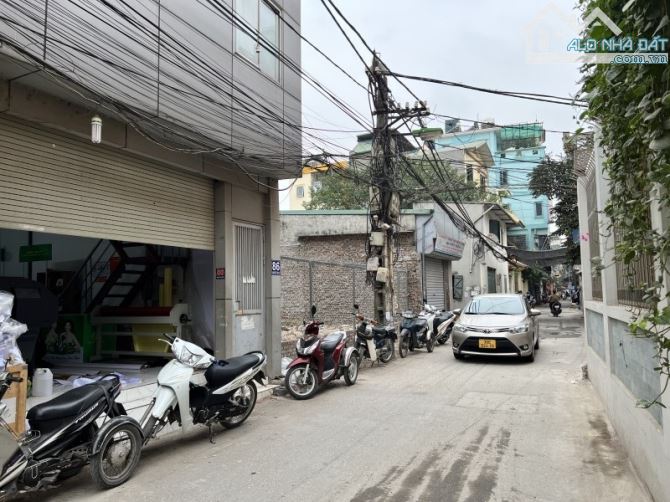 Siêu phẩm CCMN Triều Khúc đường ô tô 72m2 8 tầng thang máy 14pkk dòng tiền 1 tỷ - 2