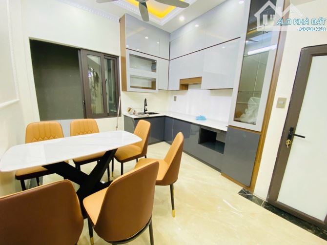 BÁN NHÀ NGUYỄN AN NINH – NỘI THẤT 5 SAO – 5 TẦNG ĐẸP LUNG LINH GIÁ 8.8 TỶ - 2