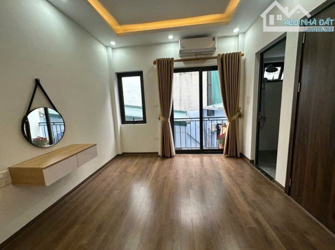 Tuyệt đỉnh! Nhà đẹp NGUYỄN TRÃI, 5 tầng, 30m2, gần ô tô, vài bước ra phố, chỉ 5.3 tỷ! - 3