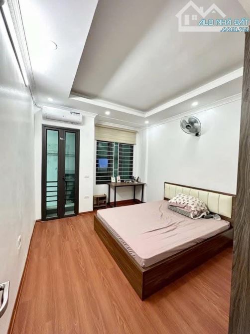 ÁN NHÀ ĐỊNH CÔNG THƯỢNG - NHÀ ĐẸP.GẦN Ô TÔ - 3