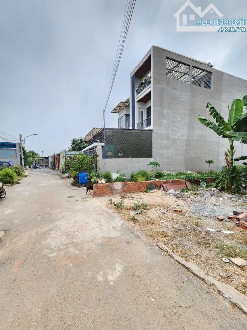 đất 99,5m2 2ty6 TL gần trường cấp 2 Tân Bình 300m, p.Tân Bình, Tp.Dĩ An - 3
