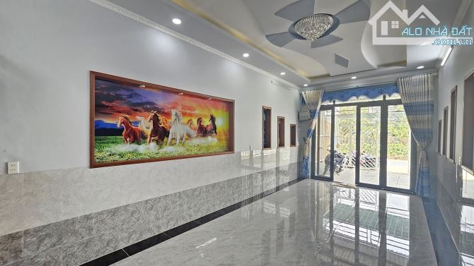 Bán nhà mặt tiền lộ 20m giáp quốc lộ giá dưới 3 tỷ - 3
