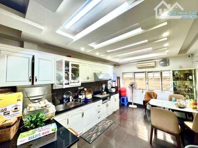 Nhà Đẹp Cầu Giấy Full Nội Thất Gần ÔTô Ngõ Rộng DT40m2|4Tầng Giá7.4Tỷ - 3