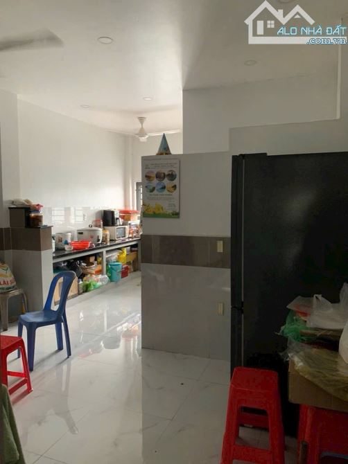 CHỦ NGỘP BÁN GẤP NHÀ 2 TẦNG NGUYỄN THỊ THẢNH HM GIÁP Q12 HẺM XE TẢI. - 4