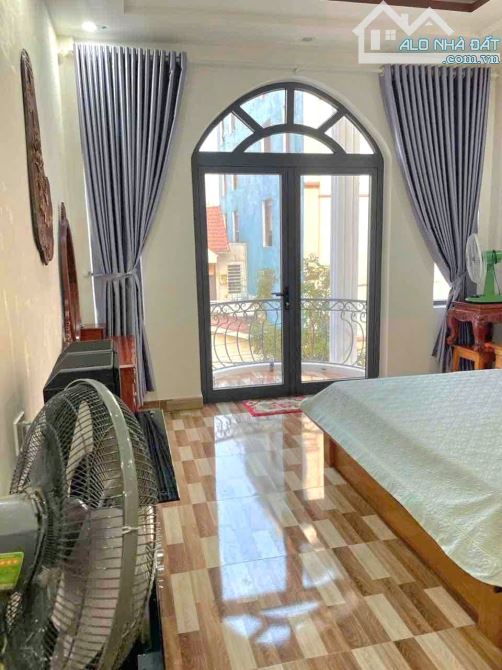 Bán nhà 4 tầng mặt tiền Nguyễn Đình Chiểu-Khu Nam Việt Á - Diện tích 65m2-chỉ 6 ty TL - 4