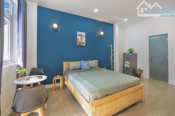 Studio full nội thất ban công tại trung tâm Quận 1 - 4