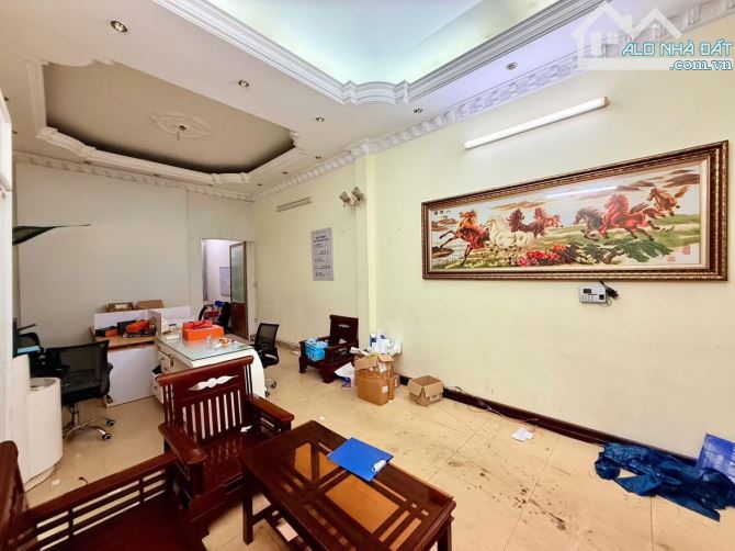 Đại Kim - Phân lô oto dừng đỗ ngày đêm - 53/60m*4T - 17.6 Tỷ - Không đăng ảo - 4