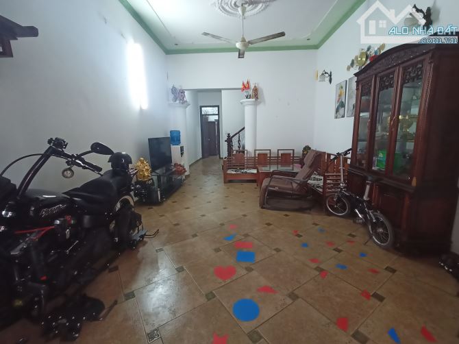 Nhà phố Vũ Tông Phan, lô góc sổ, diện tích 100m2, sổ vuông đẹp mặt tiền rộng 5m giá 25 tỷ. - 4
