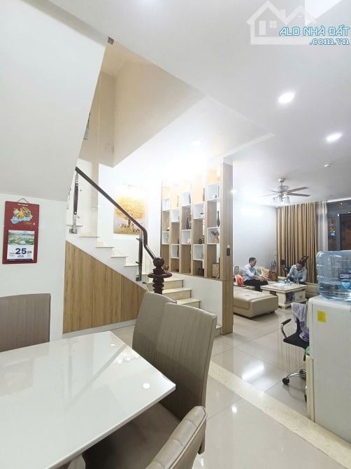 Bán nhà Lê Văn Sỹ P14 Quận 3, 80m2, HXH, 4 tầng, giá chỉ 14,5 tỷ TL - 4