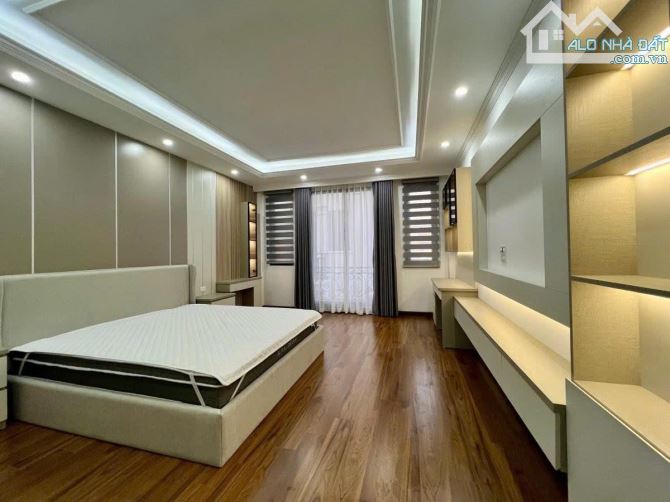 PHÙNG CHÍ KIÊN - CẦU GIẤY - 48M2 - 7,5 TẦNG THANG MÁY - MT 4.3M - GARA Ô TÔ - NGÕ THÔNG - 5