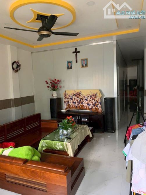 CHỦ NGỘP BÁN GẤP NHÀ 2 TẦNG NGUYỄN THỊ THẢNH HM GIÁP Q12 HẺM XE TẢI. - 5