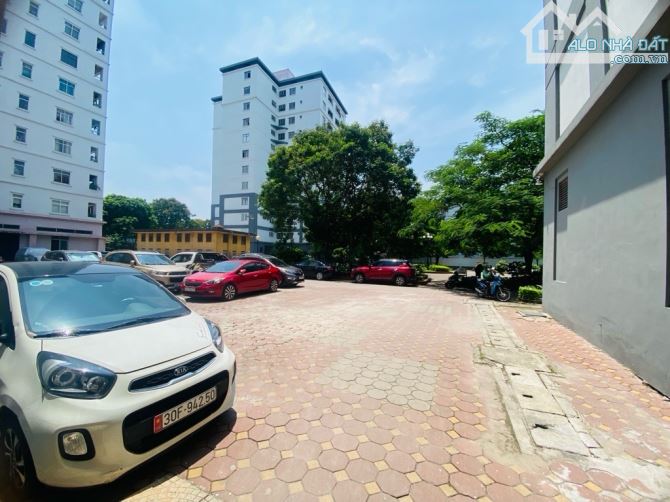 Bán Căn Hộ Sổ Đỏ CC Tòa OCT2 Linh Đàm, Đại Kim - 71m 3.95 Tỷ Hiếm - 5