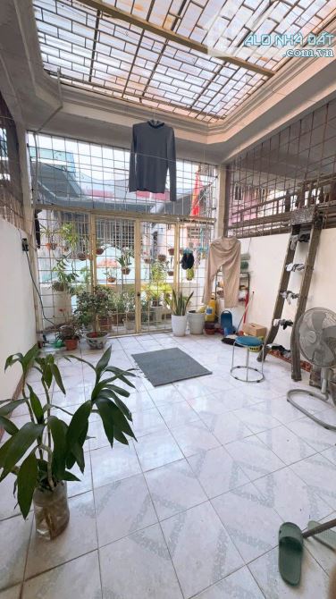 Phân lô Hào Nam, 2 thoáng, 30m ra mặt phố, ngõ thông, ở sướng 46m 4 tầng, Giá 10.6 tỷ. - 5