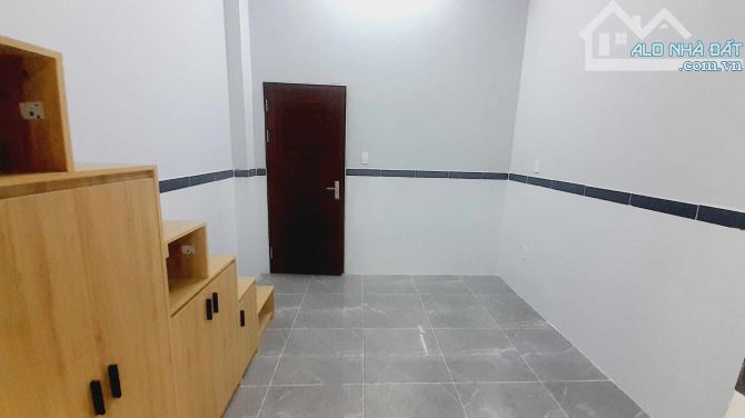 BÁN CHDV DOANH THU CỐ ĐỊNH 3TỶ/NĂM - HỢP ĐỒNG 5 NĂM , 4 TẦNG, 80 CHDV  VIEW MẶT SÔNG - 5