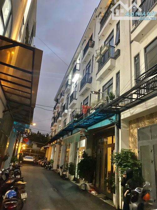 💥💥💥CHỈ 4 TỶ MÀ ĐÃ CÓ 3 TẦNG NGAY MẸ NHU NHÀ MỚI XÁCH VALI VÀO Ở - 5