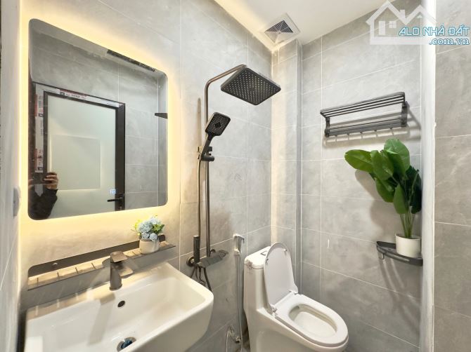 Bán Nhà Dòng Tiền Ngõ Xuân Thuỷ 7 Tầng 16 Phòng Khép Kín Mặt Tiền 6M - 4