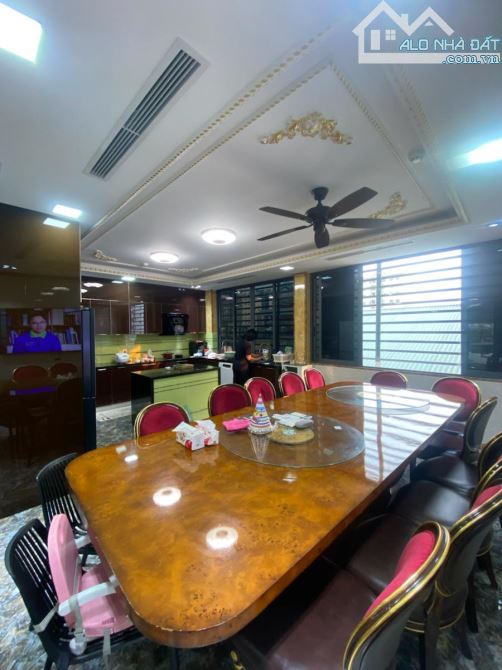 Giảm 3 tỷ! Bán Biệt Thự Mỹ Đình 2, Vỉa hè, 3 ôtô tránh đỗ, KD, Thang Máy, 130m2 6T MT 7m - 6