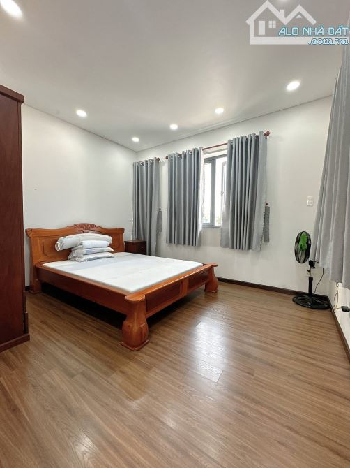 NHÀ VIP - LÊ THỊ HOA P. BÌNH CHIỂU TP.THỦ ĐỨC - 6