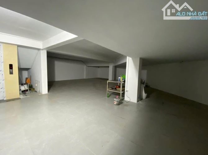 Bán đảo Linh Đàm - Hoàng Mai 203m x 7 tầng, mặt tiền 27m, giá 75 tỷ thương lượng - 9