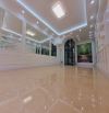 HIẾM, LÔ GÓC, KINH DOANH, VỈA HÈ RỘNG Q. CẦU GIẤY, DT 90m x 5T, GIÁ 32 TỶ
